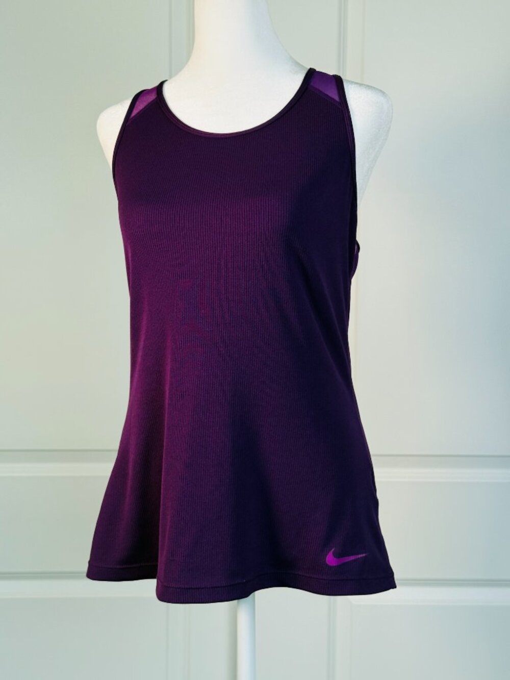 NIKE Dri-Fit Racerback Mesh Training Tank, Purple Women's Size Medium
